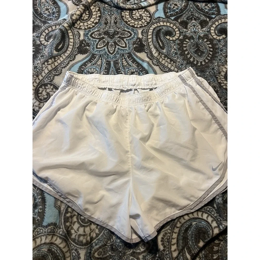Nike Dri-Fit Women's Running Shorts White Large